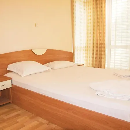 Two-bedroom In Apartman *